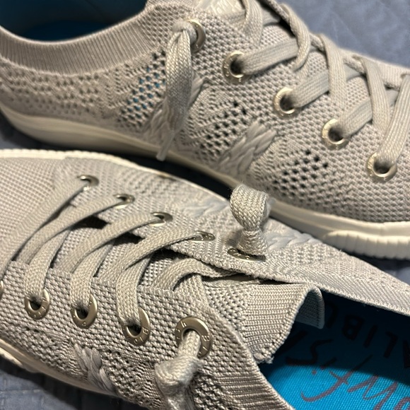 Blowfish Malibu Sneakers - Picture 8 of 8